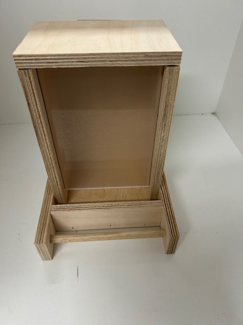 Ply Small Hopper w perch (Acrylic Front) Ply Small Hopper w perch (Acrylic Front)